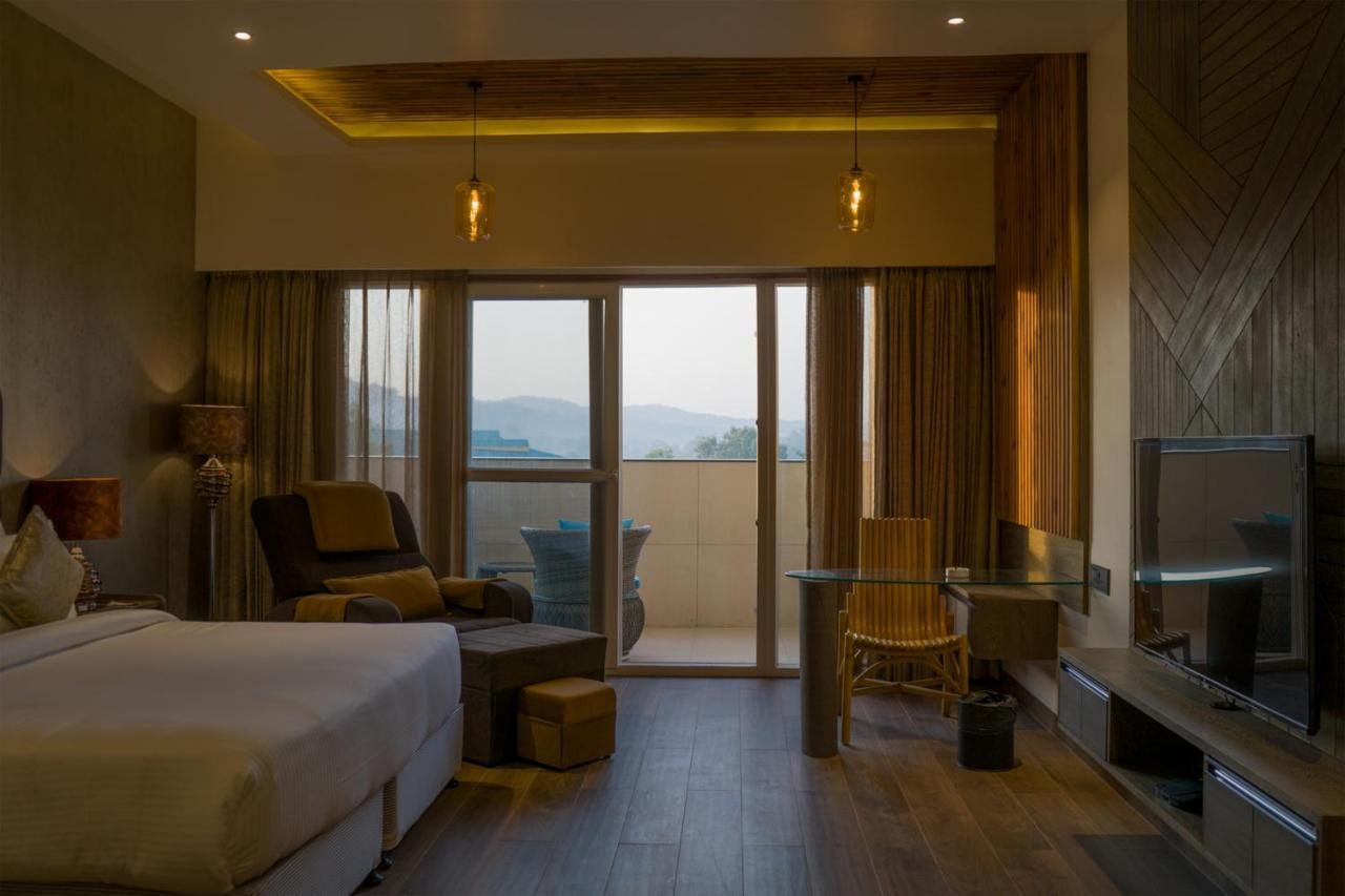 Clarks Inn Suites קנגרה מראה חיצוני תמונה