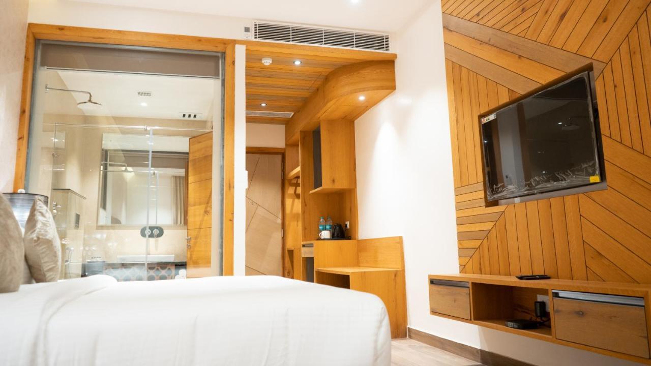 Clarks Inn Suites קנגרה מראה חיצוני תמונה