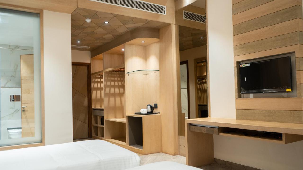 Clarks Inn Suites קנגרה מראה חיצוני תמונה