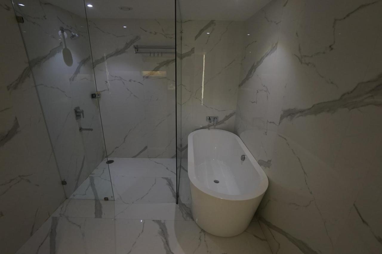 Clarks Inn Suites קנגרה מראה חיצוני תמונה